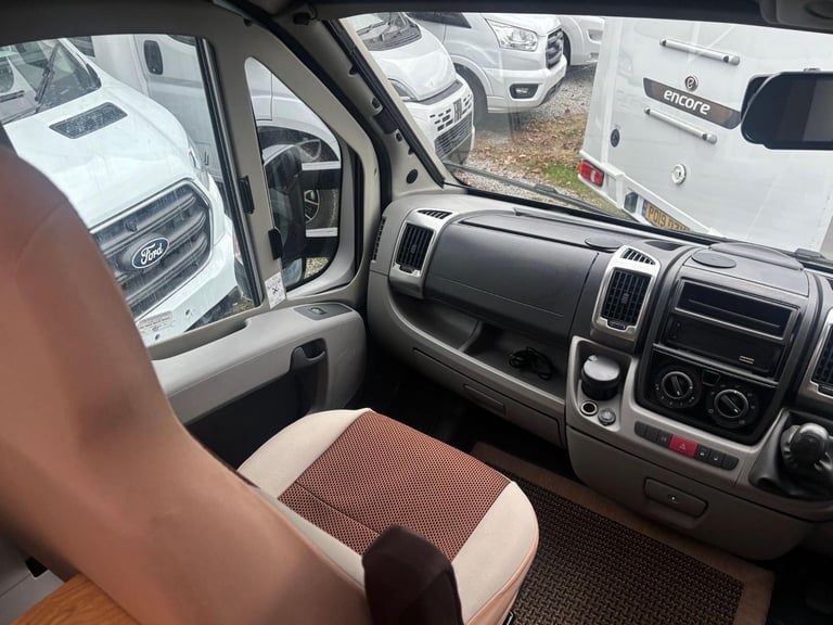 2010 Auto-Trail Excel 600D