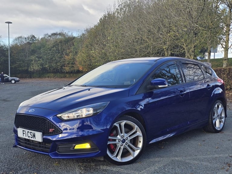 2015 Ford Focus 2.0T EcoBoost ST-2 Hatchback 5dr Petrol Manual Euro 6 (s/s) (250 ps) Hatchback Pe...