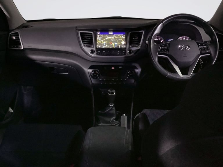 2017 Hyundai TUCSON 1.6 GDi Blue Drive SE Nav SUV 5dr Petrol Manual Euro 6 (s/s) (132 ps) ESTATE ...