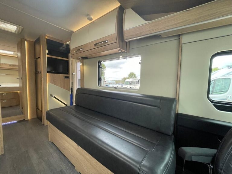 Autotrail Grande GF88 6 Berth Island Bed Tag axle 5000KG End Garage Motorhome