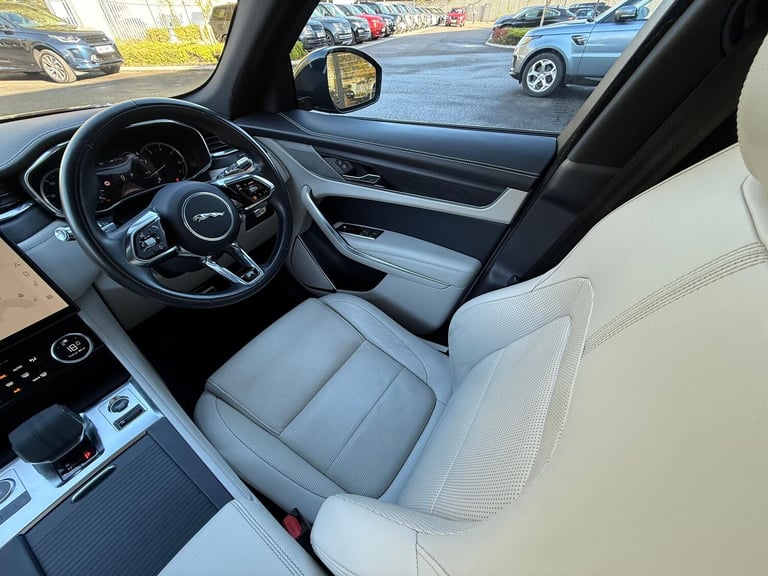 2022 Jaguar F-Pace 2.0 P250i R-Dynamic Black SUV 5dr Petrol Auto AWD Euro 6 (s/s) (250 ps) ESTATE...