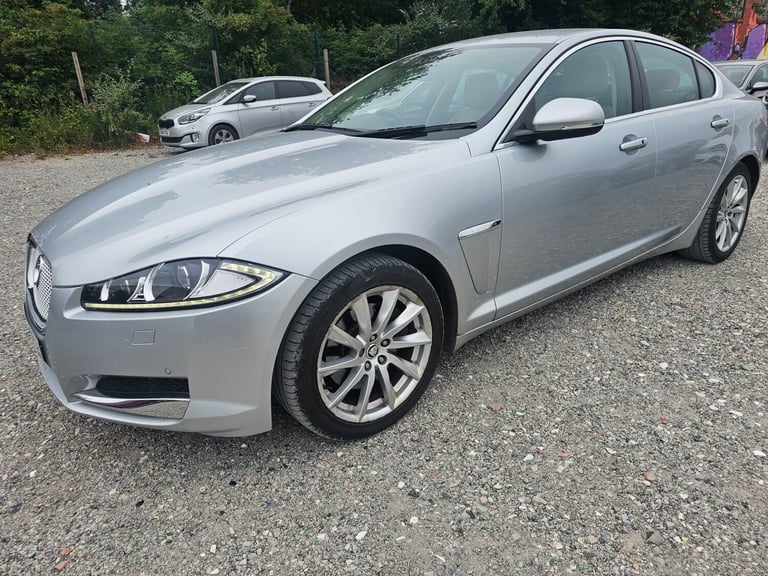 2012 Jaguar XF 2.2d [200] Premium Luxury 4dr Auto SALOON Diesel Automatic
