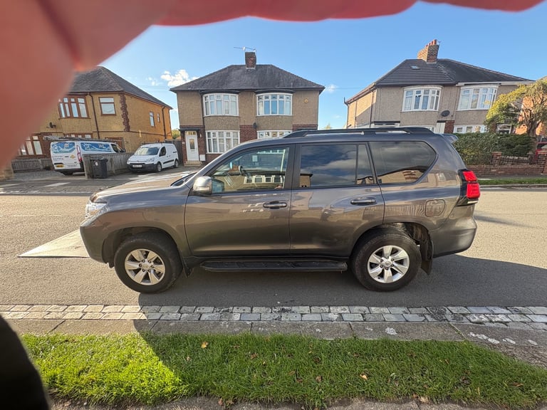 2018 Toyota Land Cruiser 2.8d Active 7 Seat Auto 78K FSH 1 owner