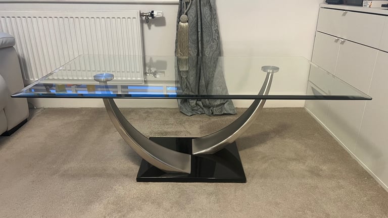 image for COFFEE TABLE - GOOD CONDITION - HEAVY DUTY GLASS