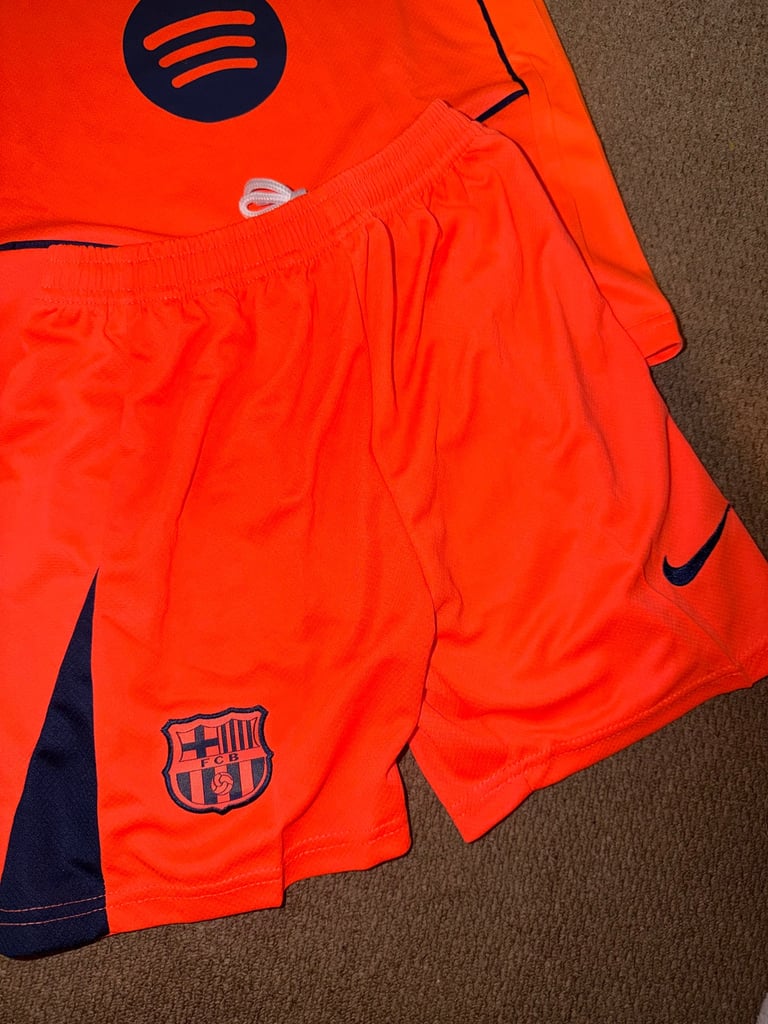 Barcelona 3rd Kids Shirt & Shorts 