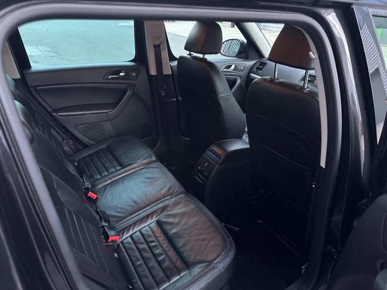 2011 Skoda Yeti 1.8 TSI Elegance 4WD Euro 5 5dr HATCHBACK Petrol Manual