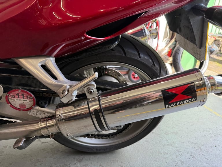 HONDA CBR 1100 BLACKBIRD