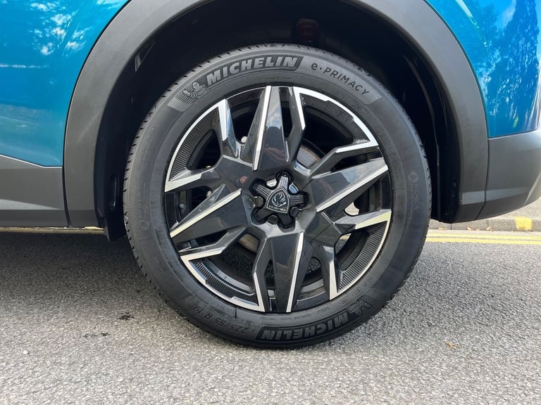  Peugeot 3008 SUV 1.2 Hybrid Gt Suv 5dr Petrol Hybrid E Dsc6 Euro 6 s/s 136 Ps