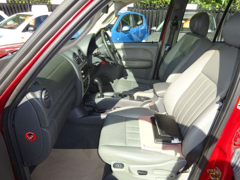 2006 Jeep Cherokee 2.8 TD 5dr Diesel Automatic 4x4  FOR SALE WITH 12 MONTHS MOT ESTATE Diesel Aut...