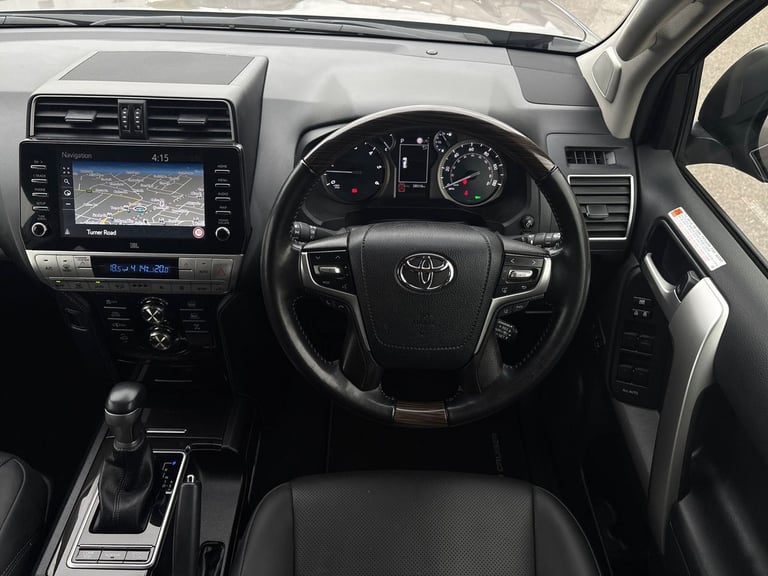 2022 Toyota Land Cruiser 2.8 D-4D 204 Invincible 5dr Auto 7 Seats Station Wagon DIESEL Automatic