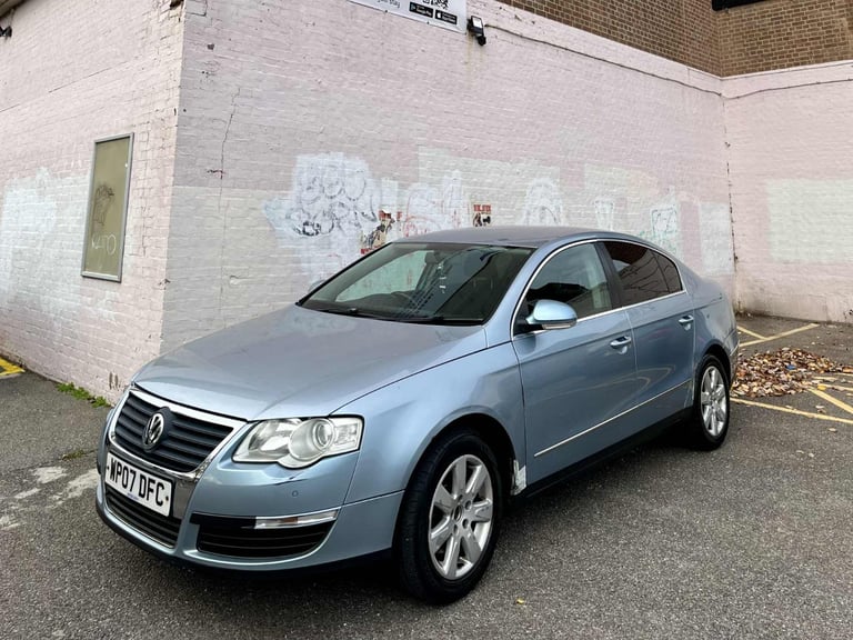 Volkswagen, PASSAT, Saloon, 2007, Semi-Auto, 1968 (cc), 4 doors