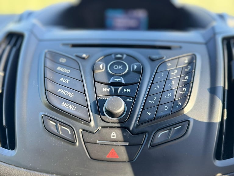 2016 Ford Kuga 2.0 TDCi EcoBlue Zetec Powershift AWD Euro 6 (s/s) 5dr HATCHBACK Diesel Automatic