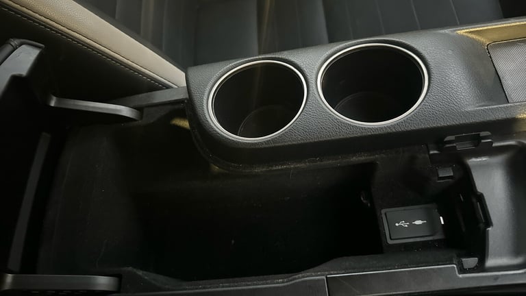 2015 Lexus IS 300h Sport 4dr CVT Auto SALOON PETROL/ELECTRIC Automatic