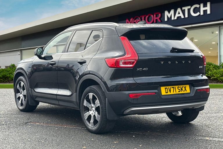 2021 Volvo XC40 2.0 B4 MHEV Inscription Auto AWD Euro 6 (s/s) 5dr SUV PETROL Automatic
