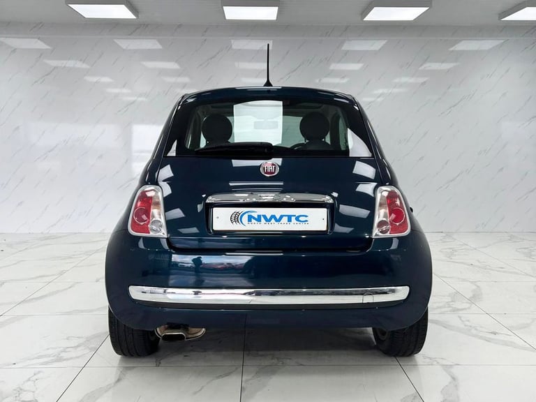 2014 Fiat 500 1.2 Lounge Hatchback 3dr Petrol Manual Euro 6 (s/s) (69 bhp) 8X SERVICES Hatchback ...