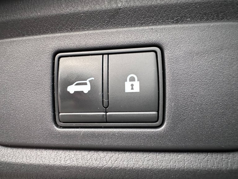 2022 Nissan Qashqai 1.3 DiG-T MH 158 Tekna+ 5dr Xtronic HATCHBACK Petrol Automatic