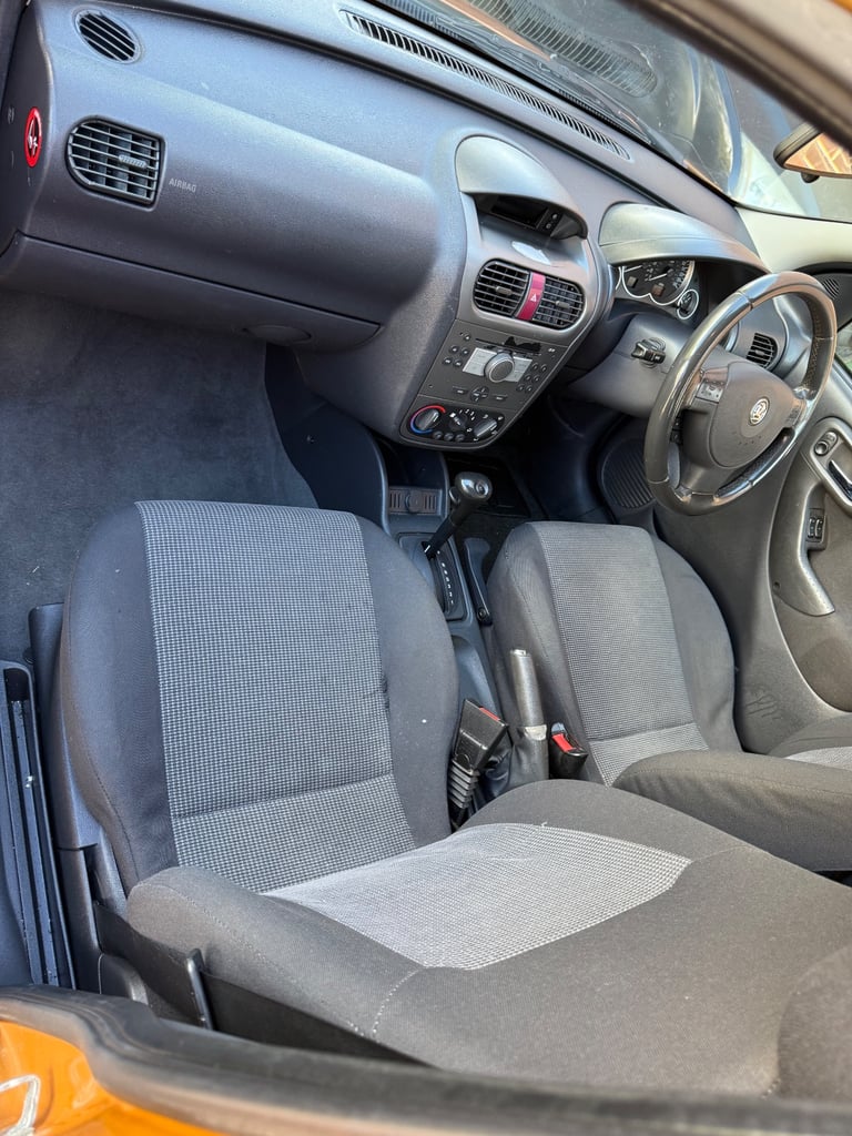 Vauxhall, CORSA, Hatchback, 2005, Other, 1389 (cc), 5 doors