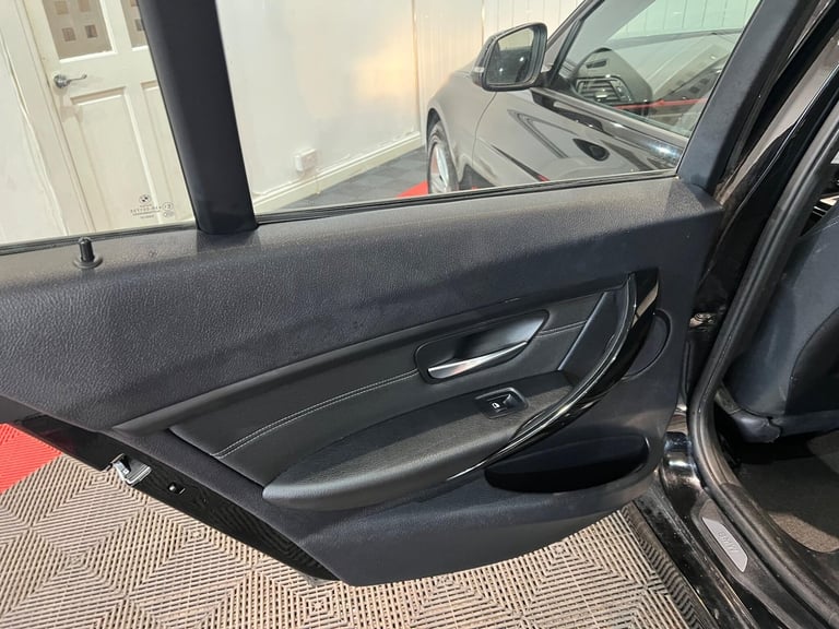 2014 BMW 3 Series 2.0 320d Sport Touring Auto Euro 5 (s/s) 5dr ESTATE Diesel Automatic