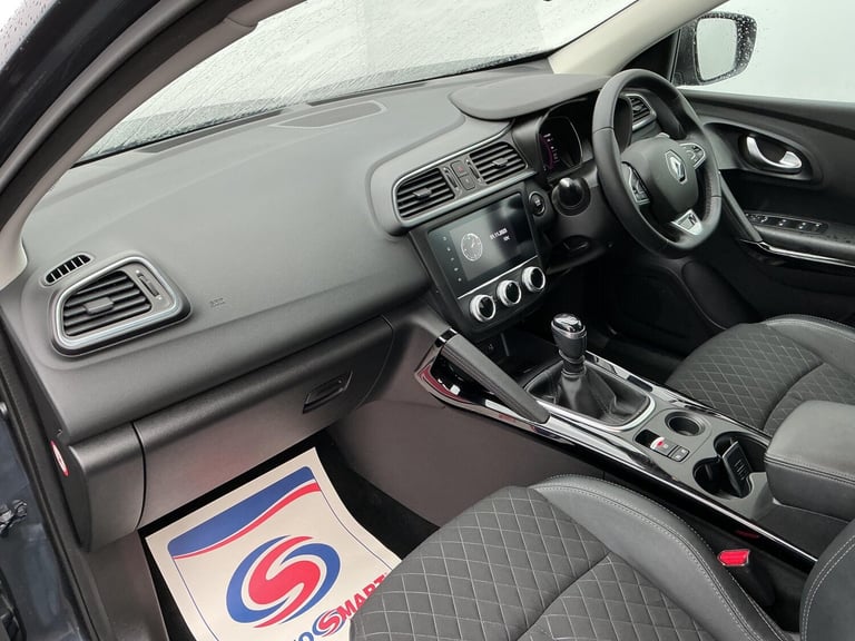 2020 Renault Kadjar 1.3 TCE Iconic 5dr HATCHBACK PETROL Manual