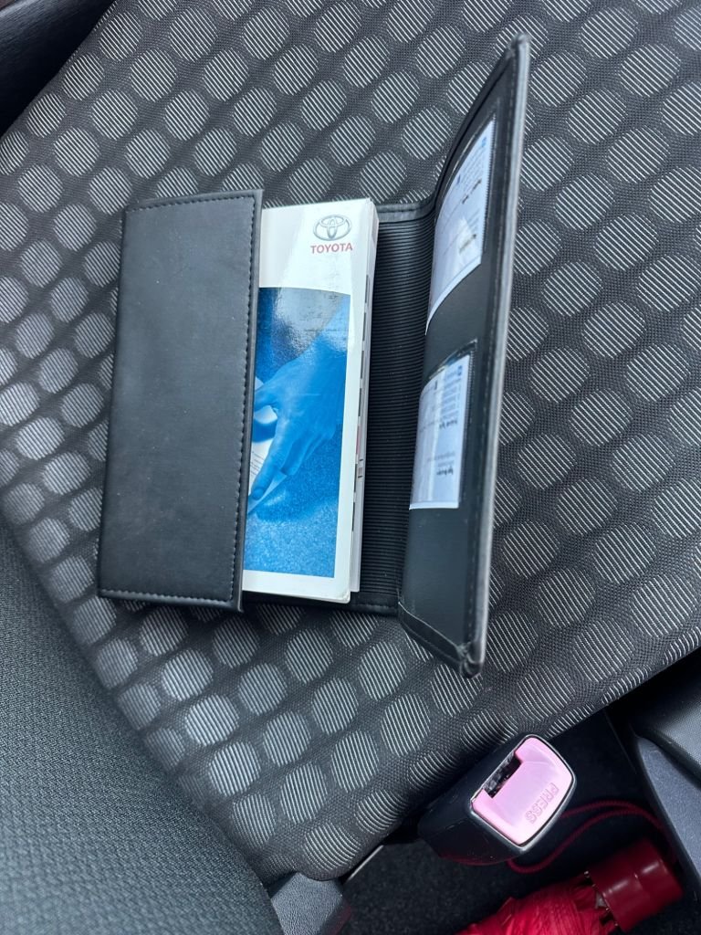 2011 Toyota IQ 1.0 VVT-i 2 3dr HATCHBACK PETROL Manual