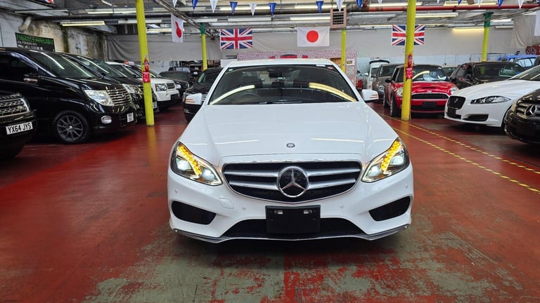  Mercedes-Benz E-Class 3.5 AUTO AMG LINE E350 AVANTGARDE Petrol Automatic