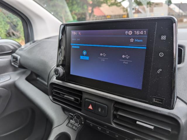 2021 Peugeot Partner 1000 1.5 Bluehdi 100 Professional Van Euro 6 Small Van Diesel Manual
