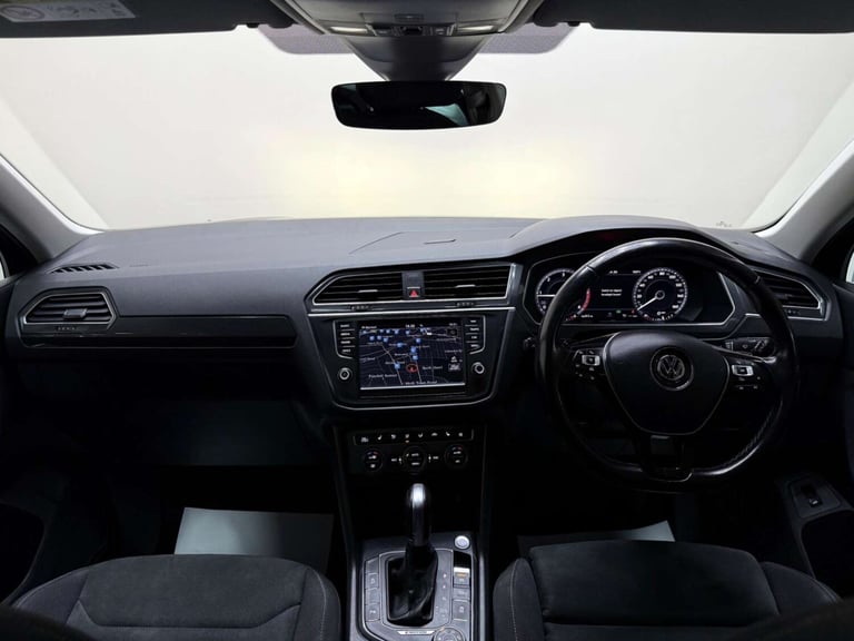 2017 Volkswagen Tiguan 2.0 TDI BlueMotion Tech SEL DSG 4Motion Euro 6 (s/s) 5dr SUV Diesel Automatic