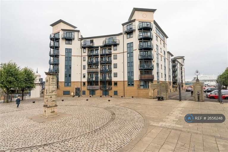 3 bedroom flat in Ocean Drive, Edinburgh, EH6 (3 bed) (#2656248)