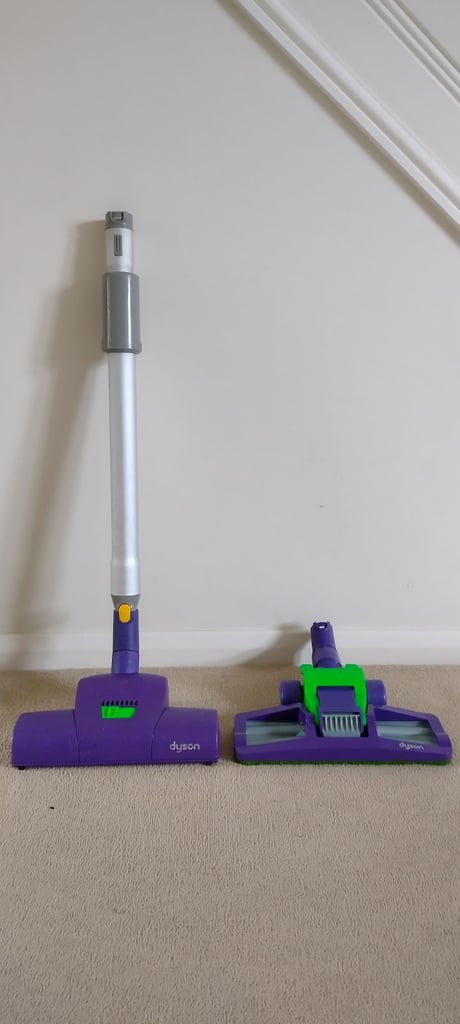 VACUUM CLEANER AEG RAPID CLEAN HAND HELD 