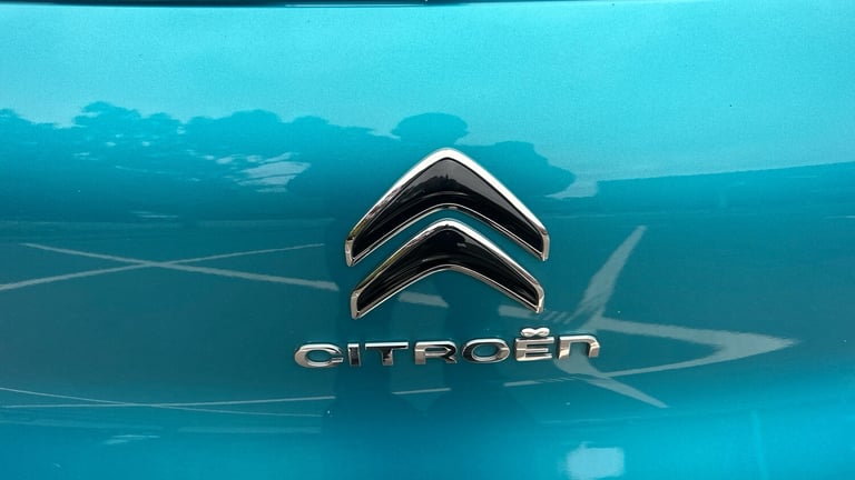 2022 Citroen C3 1.2 PureTech Shine Plus EAT6 Euro 6 (s/s) 5dr Hatchback Petrol Automatic