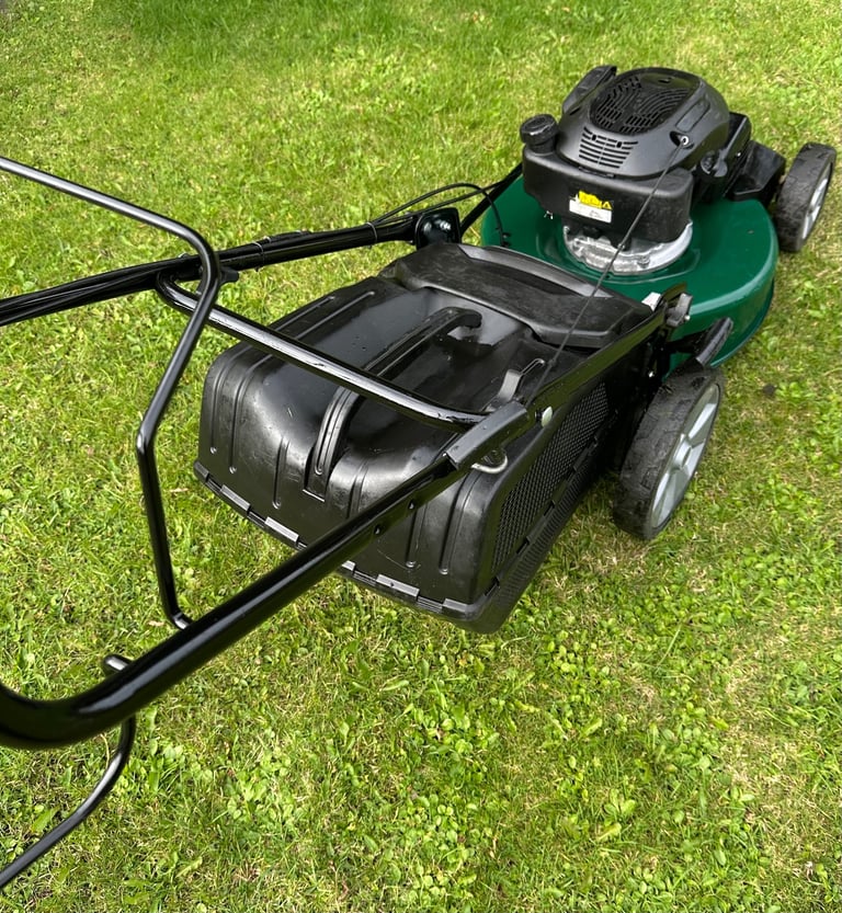 2024 Atco petrol lawnmower 20”cut serviced & sharpened Auto choke mower easy start 