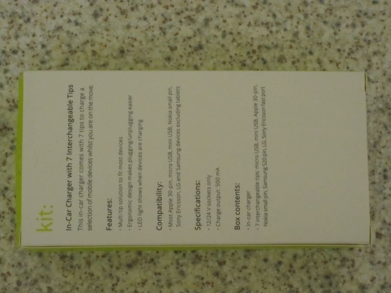 Universal In-Car Universal Smartphone Charger