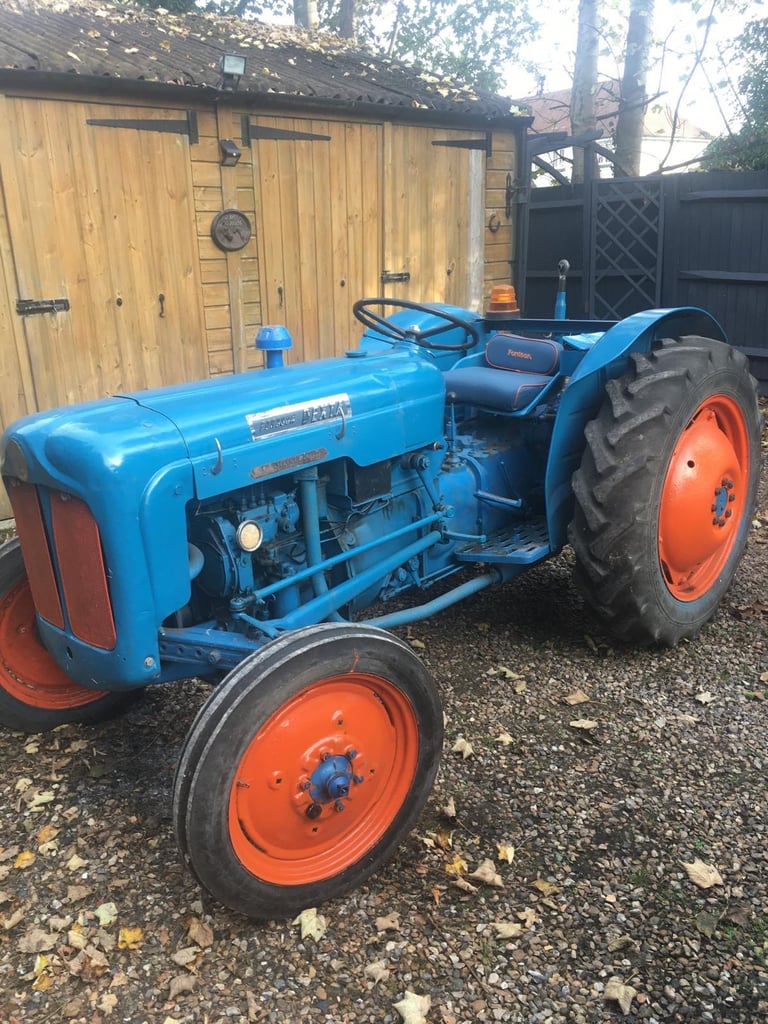 Fordson dexta tractor