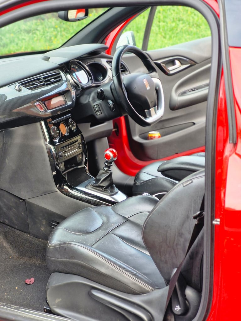 Citroen, DS3, Hatchback, 2012, Manual, 1560 (cc), 3 doors