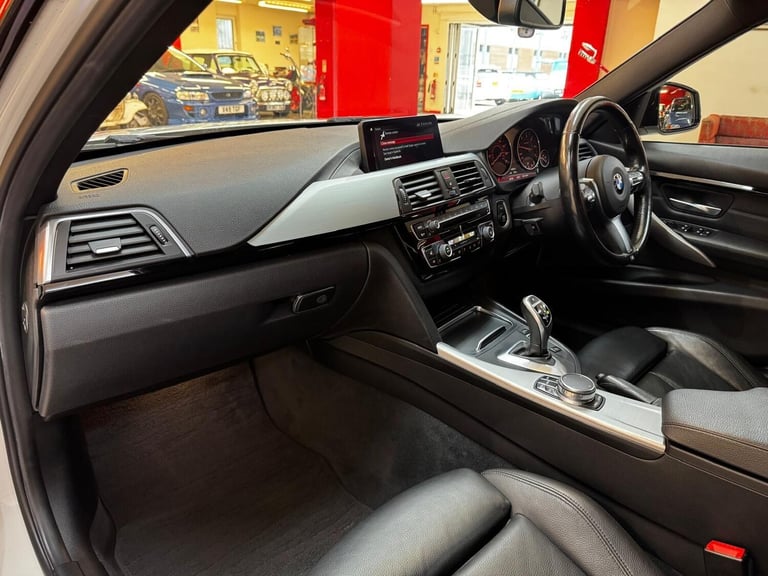 2017 BMW 3 Series 2.0 320d M Sport Touring Auto xDrive Euro 6 (s/s) 5dr ESTATE Diesel Automatic