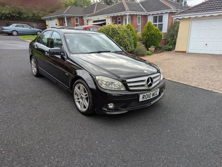 image for Mercedes-Benz, C CLASS, Saloon, 2010, Manual, 1597 (cc), 4 doors