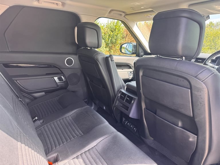 2021 Land Rover Discovery COMMERCIAL SE VAT Q 5 SEATS SUV Diesel Automatic