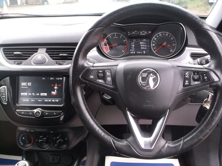 2017 Vauxhall Corsa 1.4 ecoFLEX SE 5dr HATCHBACK Petrol Manual