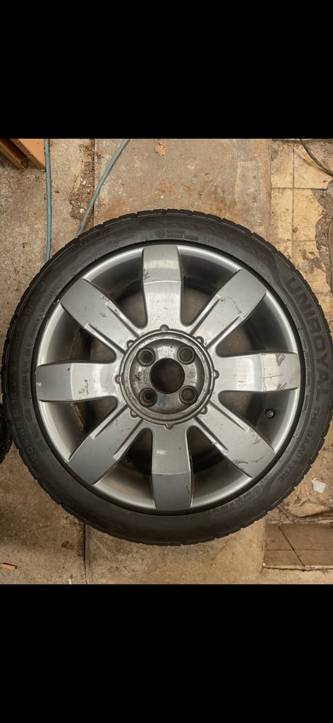 205/45/16 Uniroyal Rainsport 5 ( Pair ) As New 