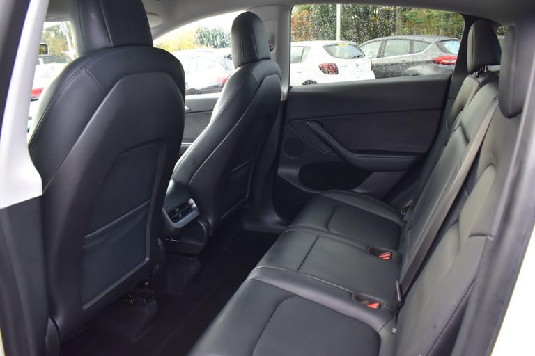 2022 Tesla Model Y (Dual Motor) Long Range Auto 4WDE 5dr MPV Electric Automatic