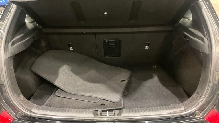 2018 Hyundai i30 1.0 T-GDi Blue Drive SE Nav Euro 6 (s/s) 5dr HATCHBACK Petrol Manual