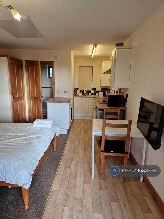 1 bedroom house in Cadeby Lane, Nr Nuneaton, CV13 (1 bed) (#1683336)