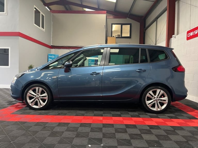 2014 Vauxhall Zafira Tourer 2.0 CDTi SRi MPV 5dr Diesel Manual Euro 5 (130 ps) MPV Diesel Manual