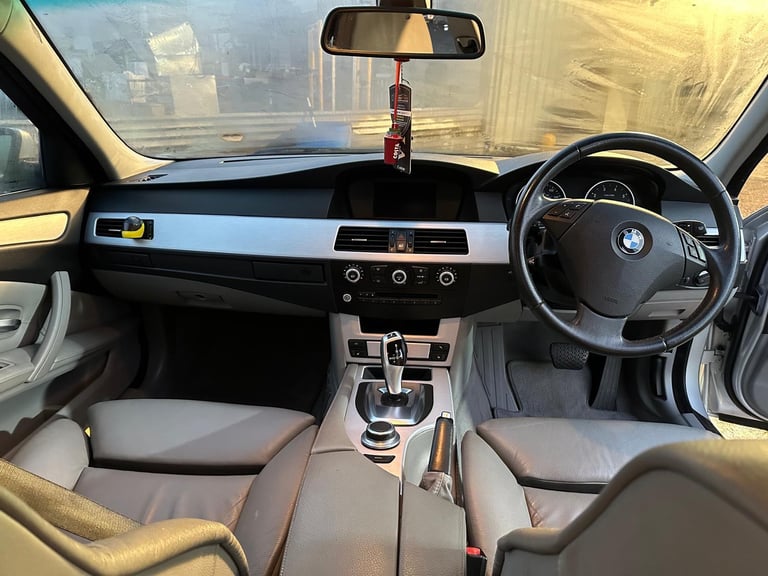 BMW, 5 SERIES, Saloon, 2008, Semi-Auto, 2497 (cc), 4 doors