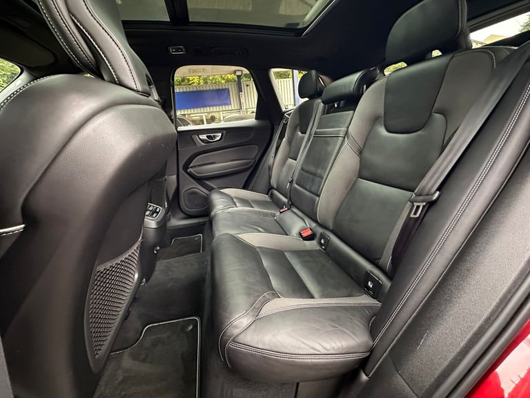 2019 Volvo XC60 2.0 B4D R DESIGN 5dr AWD Geartronic ESTATE Diesel Automatic