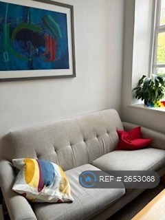 2 bedroom flat in Nightingale House, Nottingham, NG3 (2 bed) (#2653088)