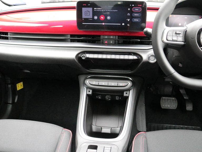 2025 Fiat 600 Fiat 600e (red) 54kwh 154hp HATCHBACK Electric Automatic