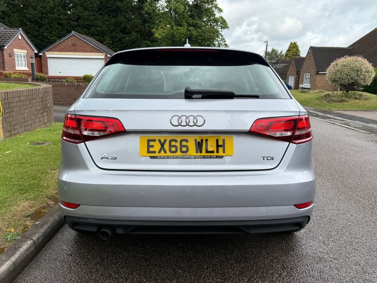 2016 Audi A3 1.6 TDI SE Technik 5dr HATCHBACK Diesel Manual
