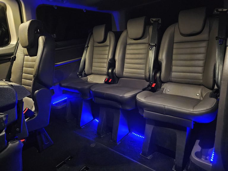 Ford, TOURNEO CUSTOM, MPV, 9 SEATS, 2023, Manual, 1996 (cc), 4 doors