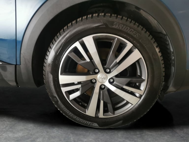 2022 Peugeot 3008 1.6 13.2kWh Allure SUV 5dr Petrol Plug-in Hybrid e-EAT Euro 6 (s/s) (225 ps Suv...